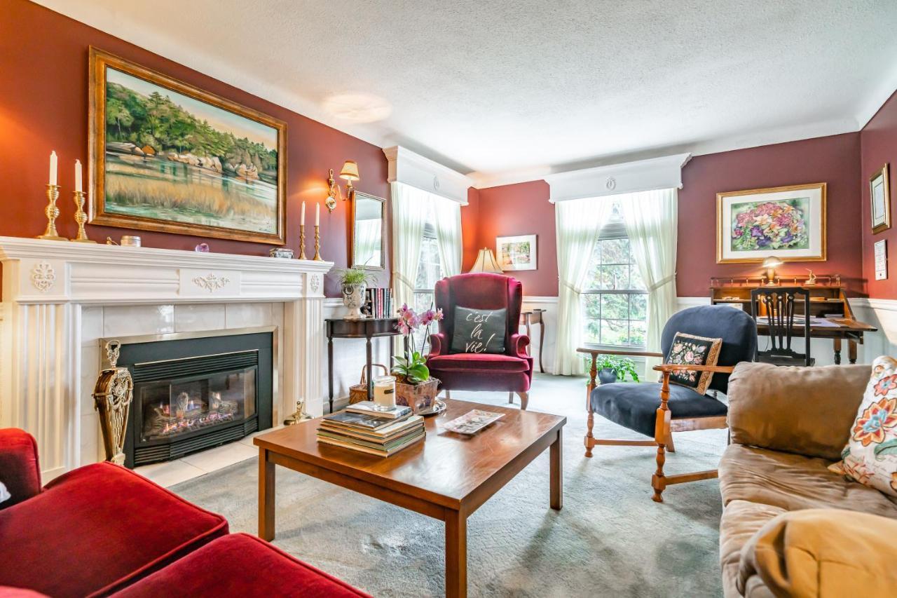 Abacot Hall Bed & Breakfast Niagara-on-the-Lake Exteriér fotografie